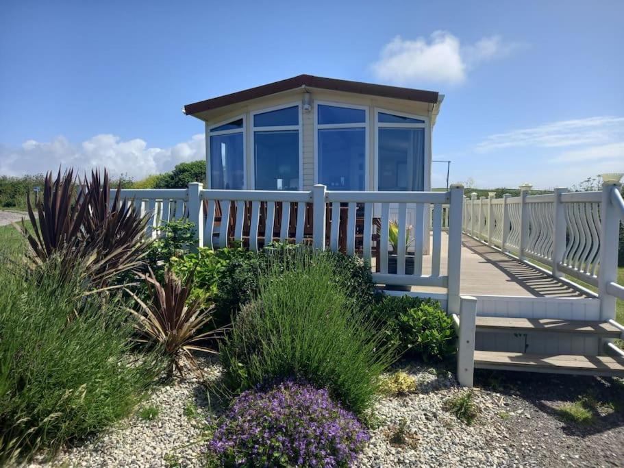Bay View - Fantastic Views Of Whitsand Bay 토포인트 외부 사진